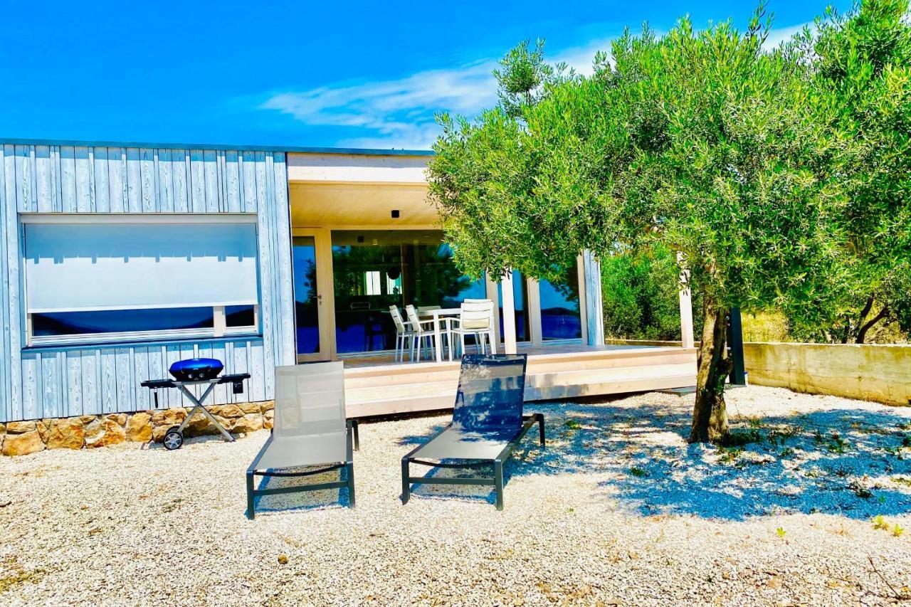 Buqez Eco Resort - Beach Villa 28 - Directly By Beach Drage Bagian luar foto